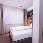 维尔茨堡城市酒店旅馆 2*