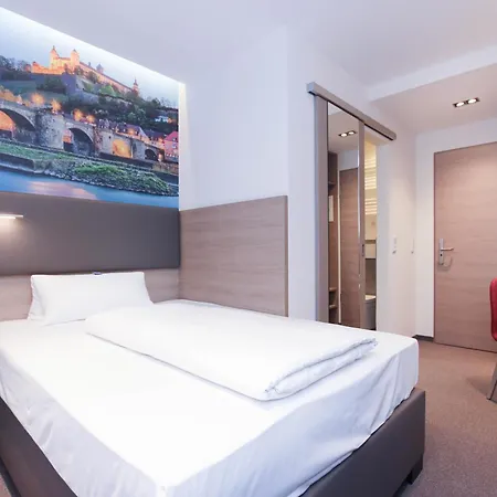 City Hotel Wuerzburg Отель