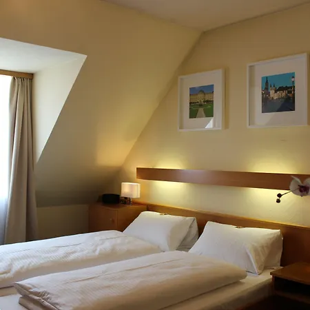 City Hotel Wuerzburg מלון וירצבורג