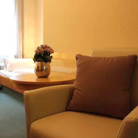 City Hotel Wuerzburg Отель