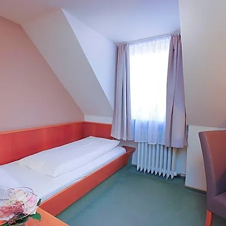 Отель City Hotel Wuerzburg 2*