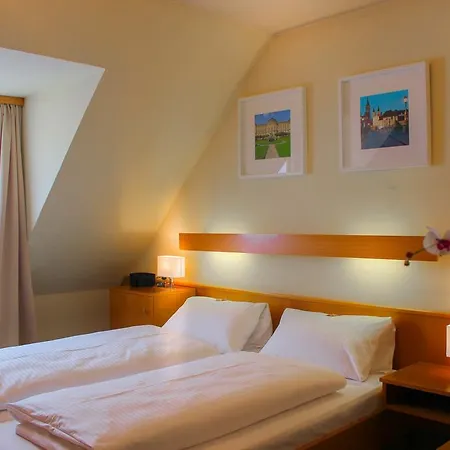 City Hotel Wuerzburg Вюрцбург