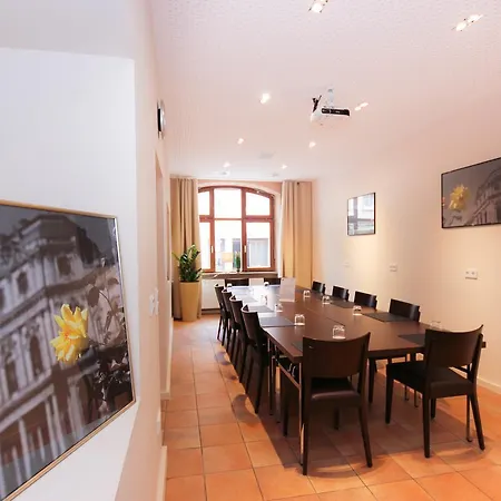 City Hotel Wuerzburg 2* וירצבורג