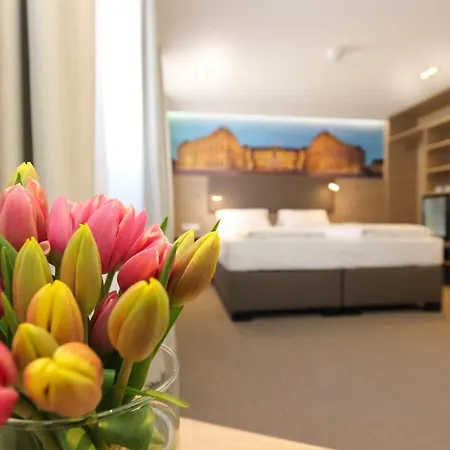 City Hotel Wuerzburg Отель