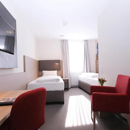 City Hotel Wuerzburg מלון וירצבורג