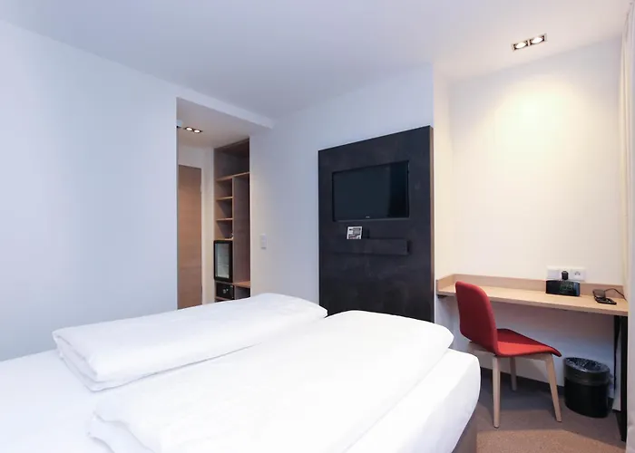 City Hotel Würzburg 2* Würzburg