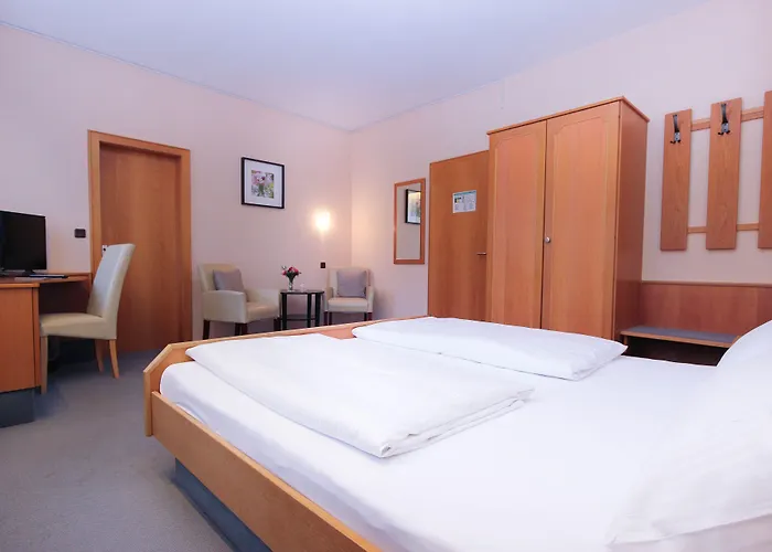 City Hotel Würzburg Hotel 2*