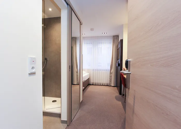 City Hotel Würzburg 2* Würzburg